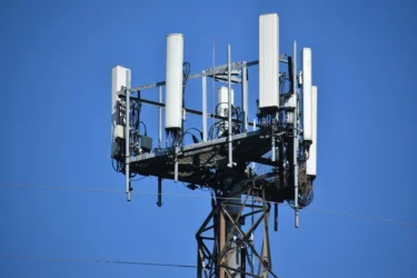 Questions pour le conseil municipal du 27/09 : antennes hertziennes et local